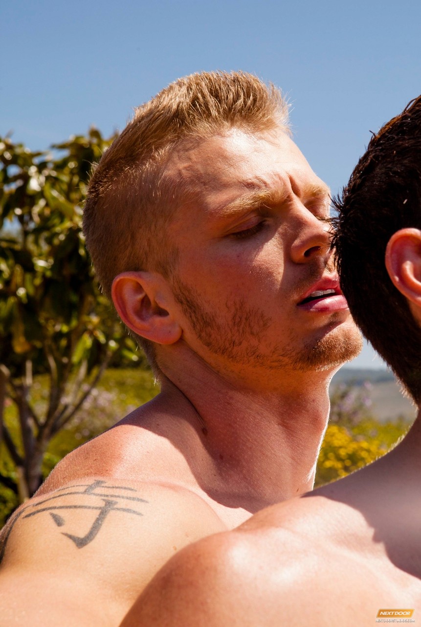 Gays James Huntsman and Dominic Reed suck each others dick before outdoor sex  