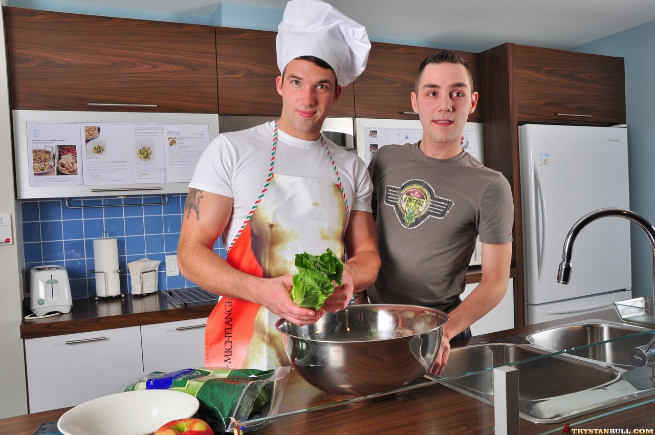 Chef Trystan Bull gets orally pleased by his gay assistant Johan Lapointe  