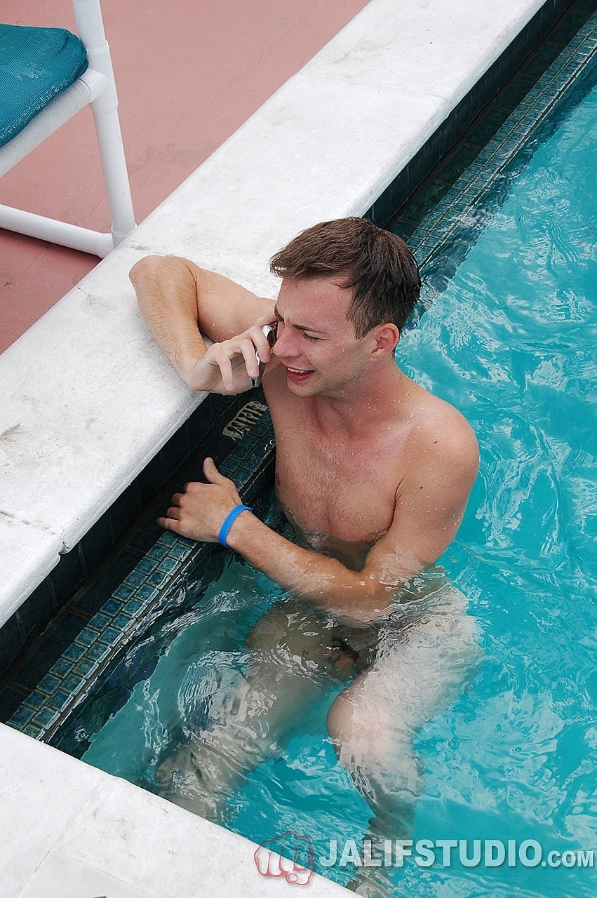 Sexy gay boyfriends Skyler Lee & Glacias Ice bang in the public pool  